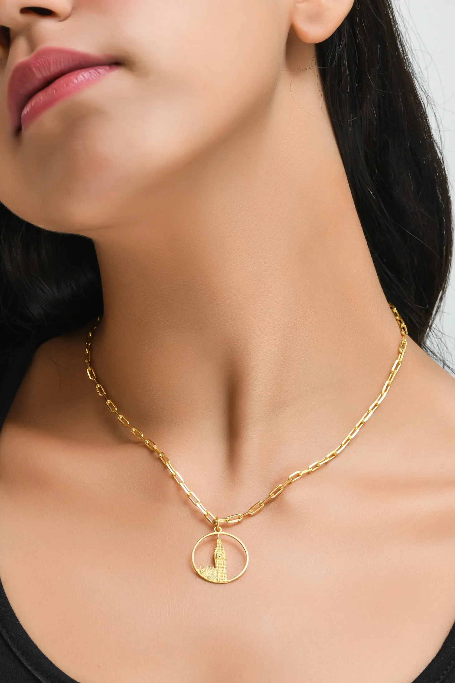 jey_jewels_big_ben_pendant_necklace__small_3.webp Discount Big Ben Pendant Necklace - Small Jewellery & Pins | Luxury Gifts