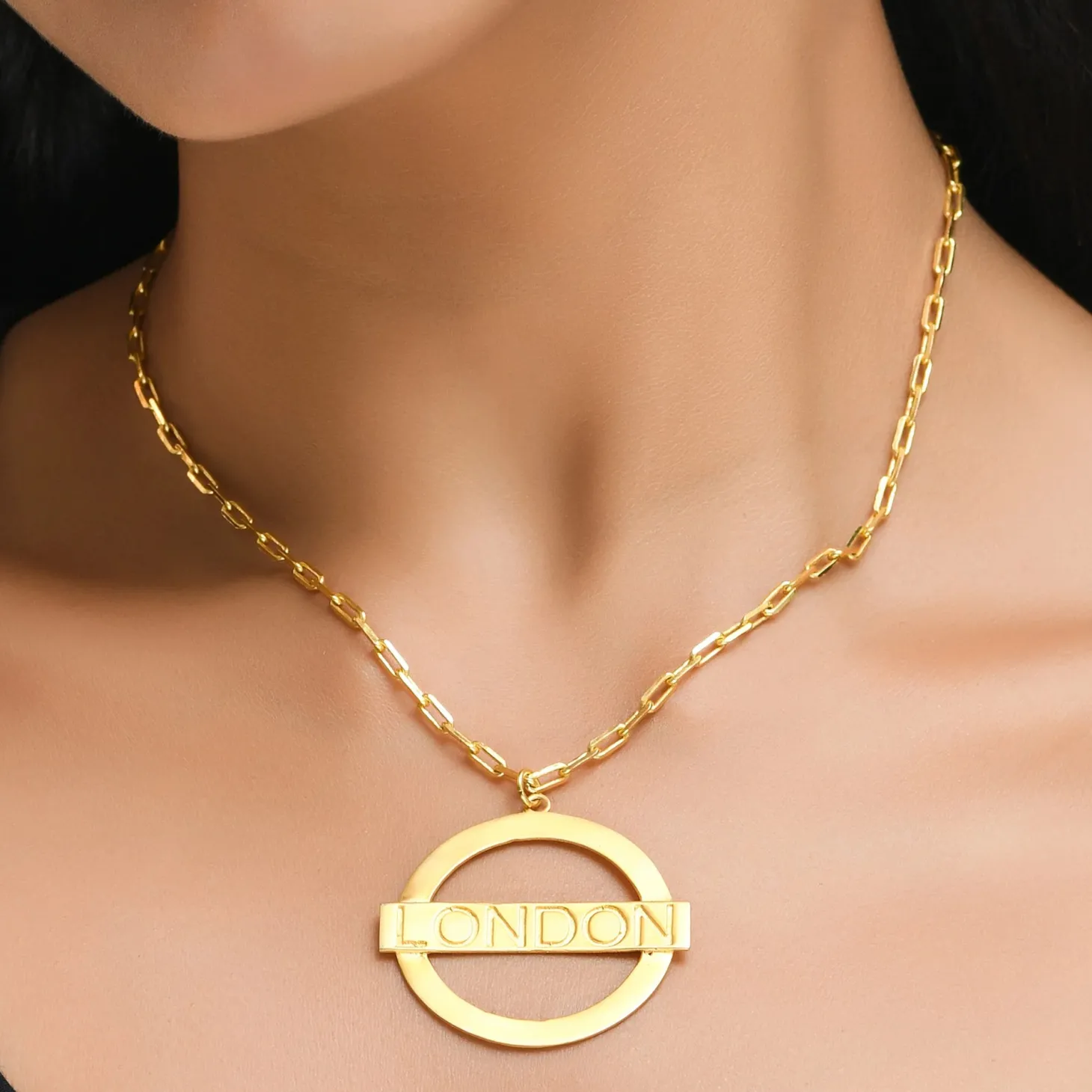 jey_jewels_london_underground_pendant_necklace__large_0.webp Clearance London Underground Pendant Necklace - Large Jewellery & Pins | Luxury Gifts