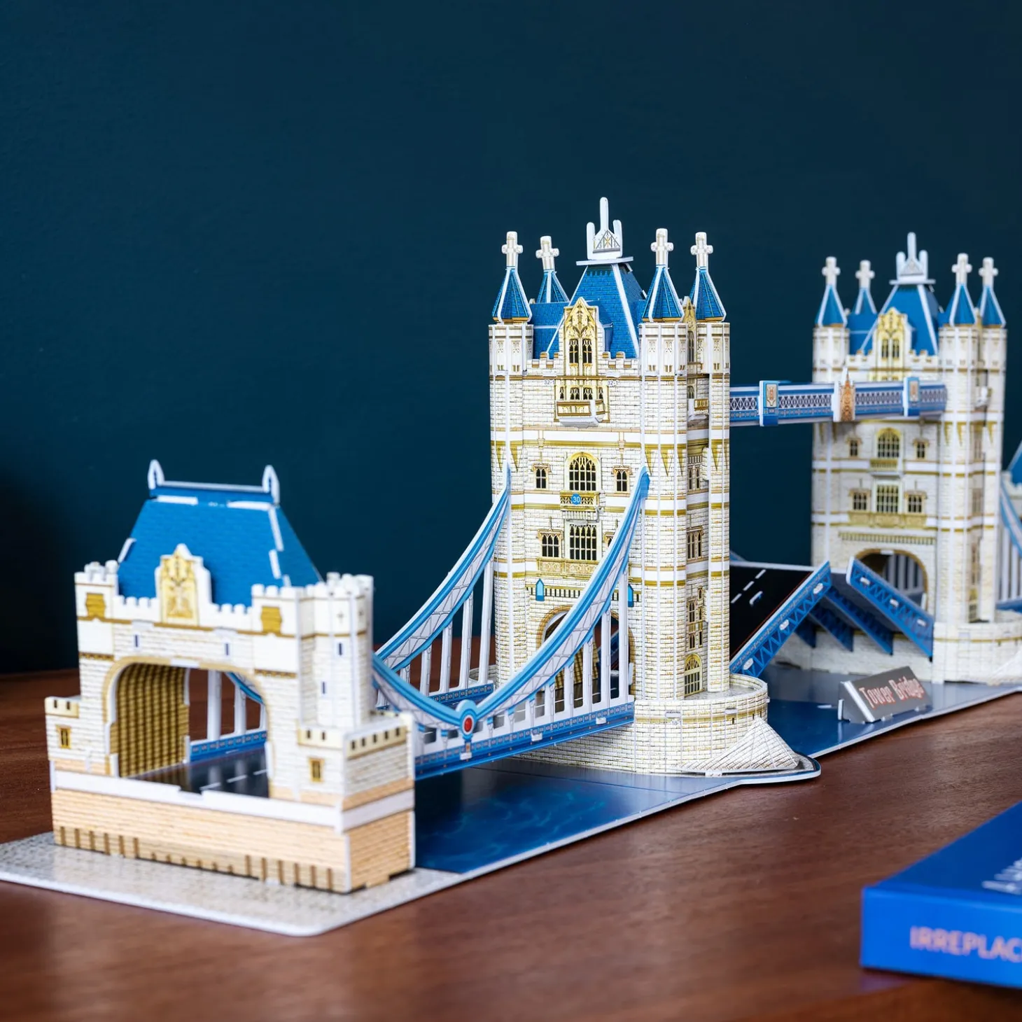 national_geographic_tower_bridge_d_model_and_photo_book_2.webp Discount Tower Bridge 3D Model and Photo Book Kids Tower Bridge Toys & Games | Tower Bridge Gifts