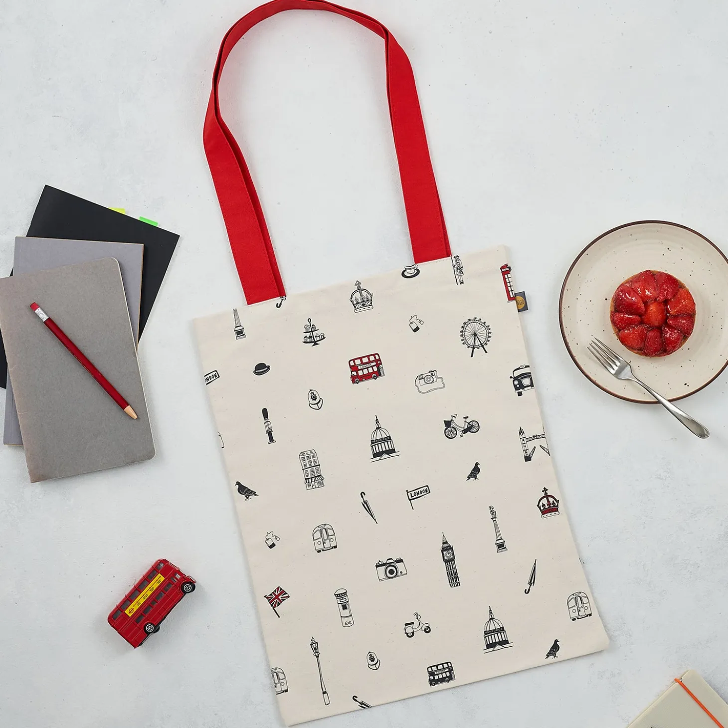 simply_london_canvas_tote_bag_by_victoria_eggs_1.webp Shop Simply London Canvas Tote Bag by Bags | London Gifts
