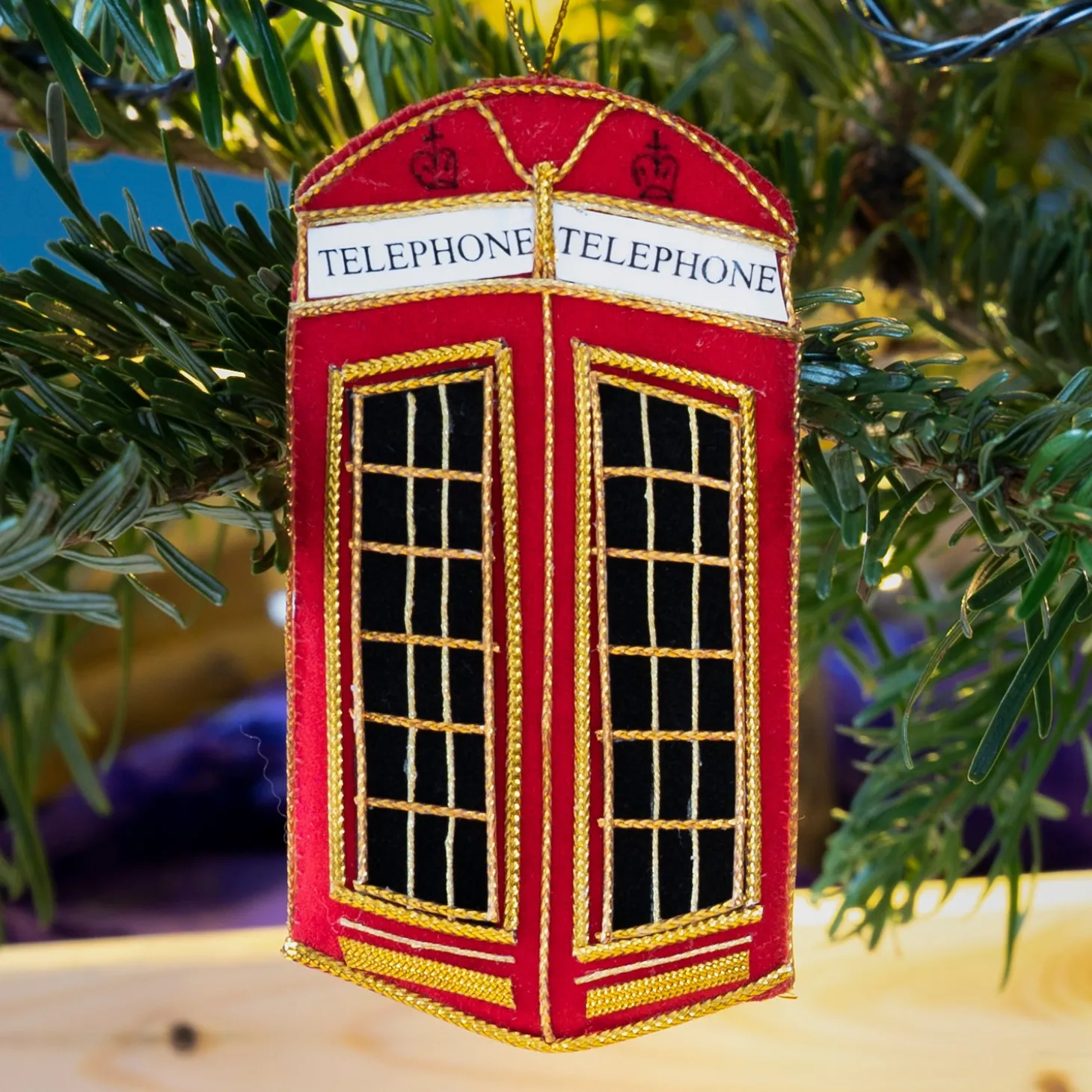 telephone_box_stitched_christmas_decoration_1.webp New Telephone Box Stitched Christmas Decoration Christmas Decorations | Christmas Decorations