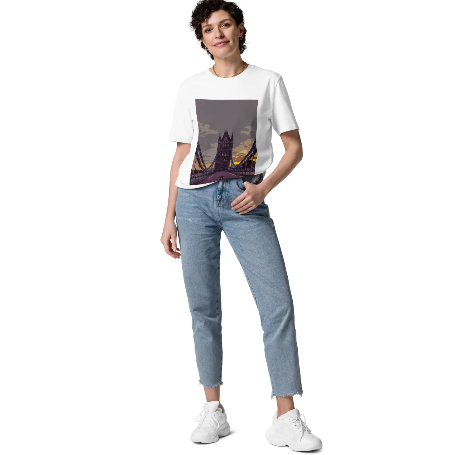 tower_bridge_at_dawn__organic_cotton_tshirt_21.webp Cheap Tower Bridge at Dawn - Organic Cotton T-Shirt Clothing | Tower Bridge Gifts