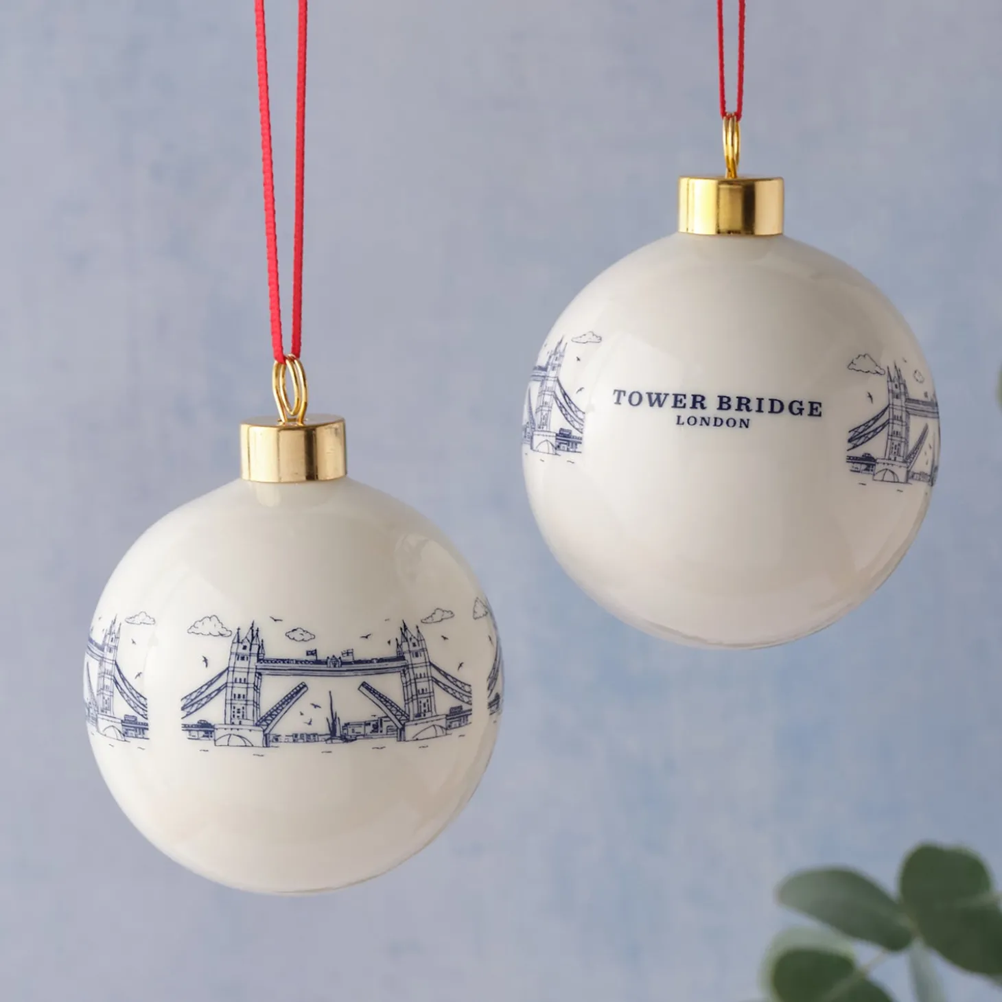 tower_bridge_bauble_by_victoria_eggs_0.webp Discount Tower Bridge Bauble by Christmas Decorations | Christmas Decorations