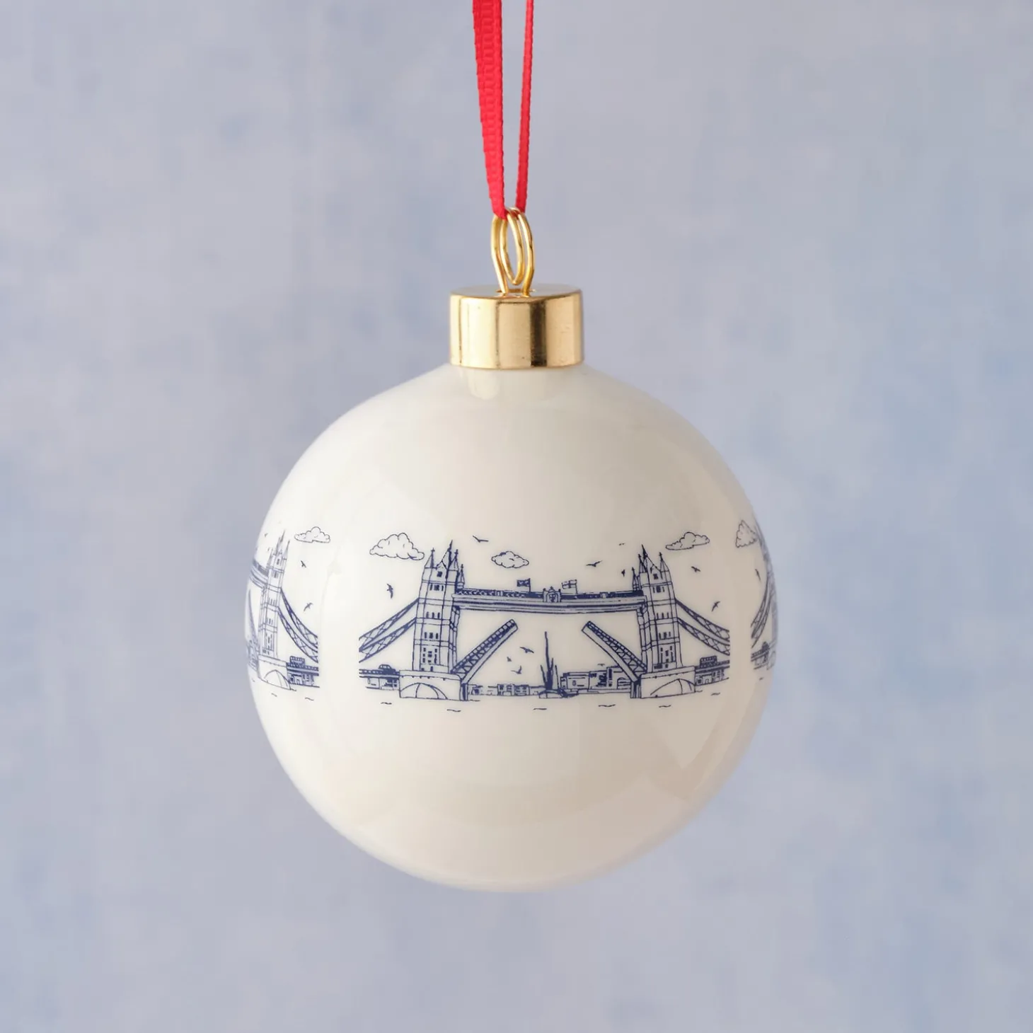 tower_bridge_bauble_by_victoria_eggs_1.webp Discount Tower Bridge Bauble by Christmas Decorations | Christmas Decorations