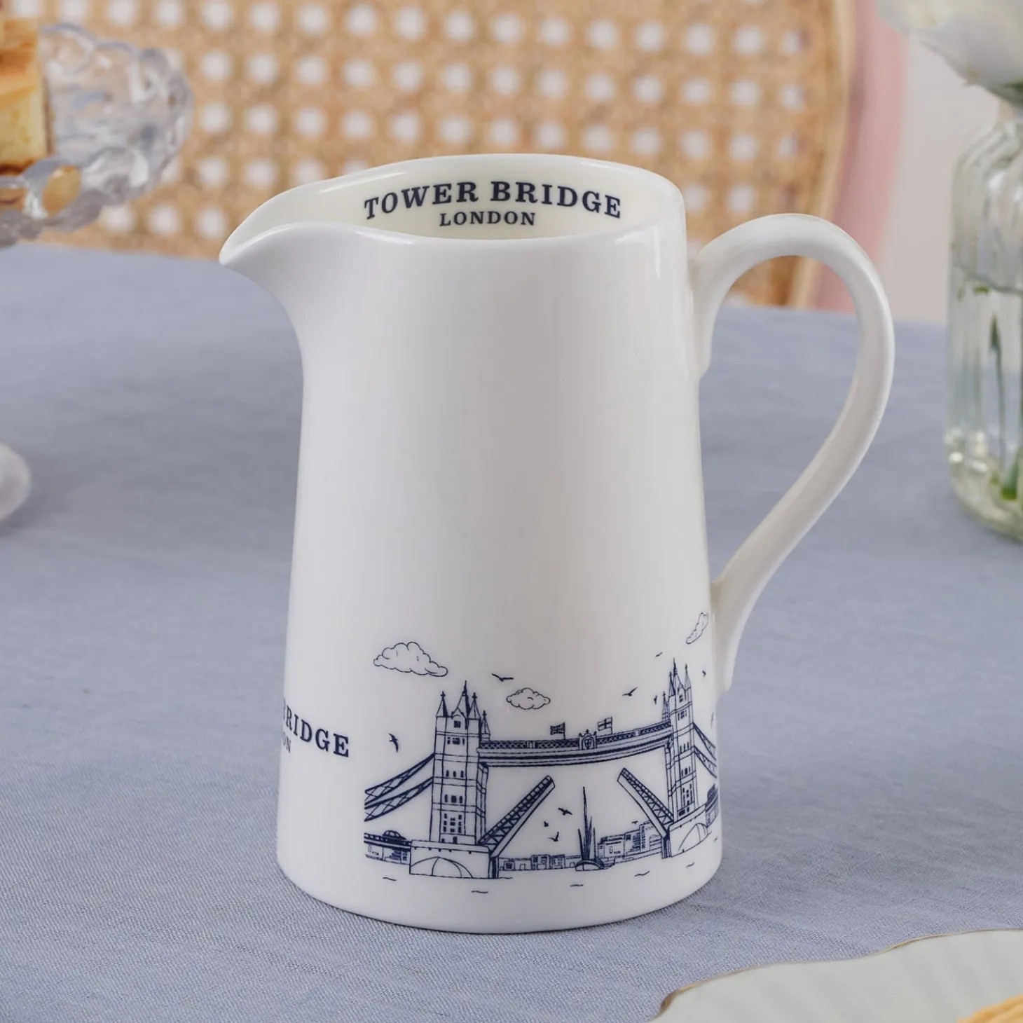 tower_bridge_fine_bone_china_jug_by_victoria_eggs_0.webp Clearance Tower Bridge Fine Bone China Jug by Tower Bridge Gifts