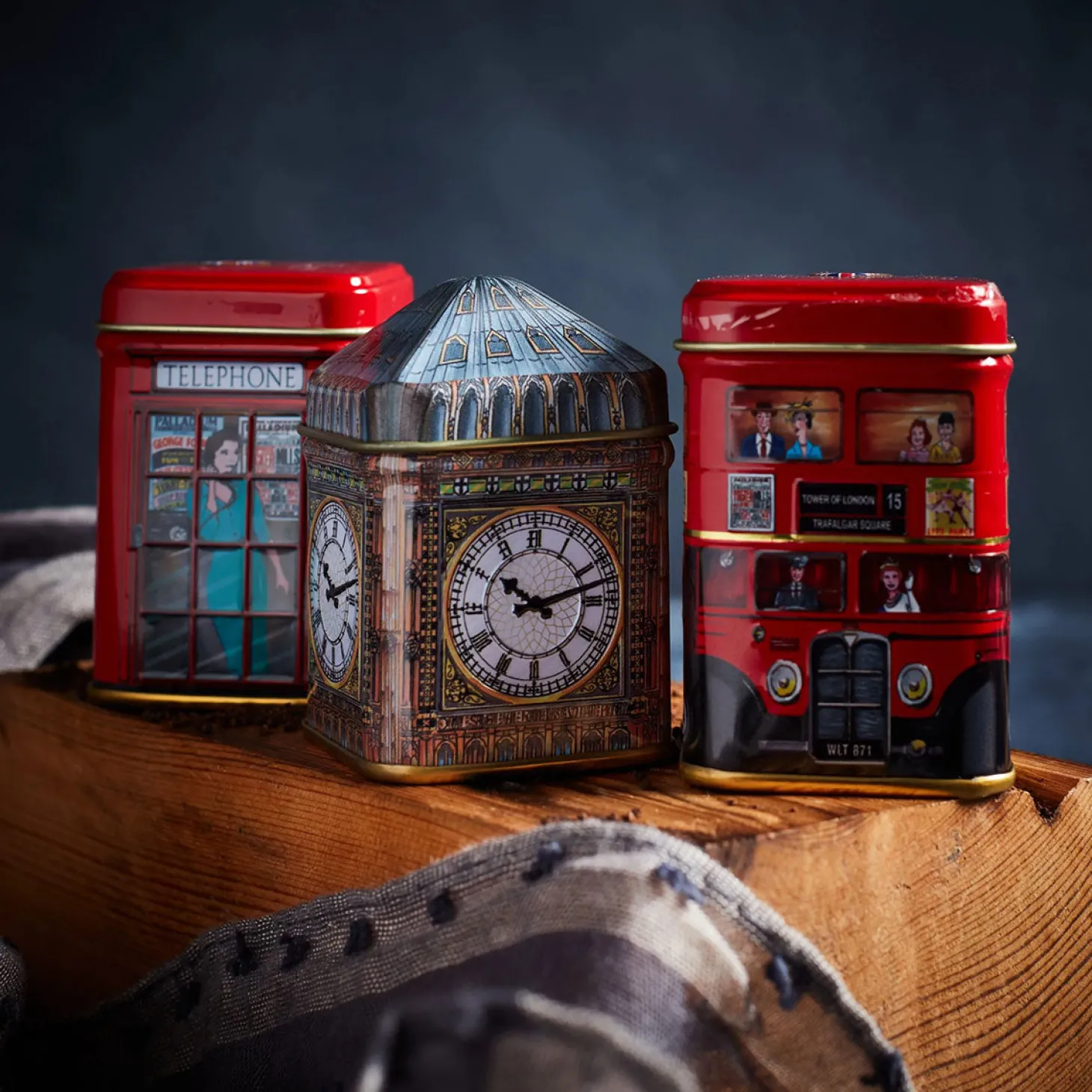 traditions_of_london__bus__big_ben__telephone__loose_leaf_tea_gift_set_1.webp Store Traditions of London - Bus / Big Ben / Telephone - Loose Leaf Tea Gift Set Food & Drink | London Gifts